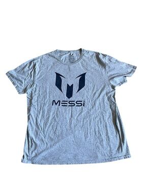 Messi Men's Short Sleeve Logo Tee in Light Gray